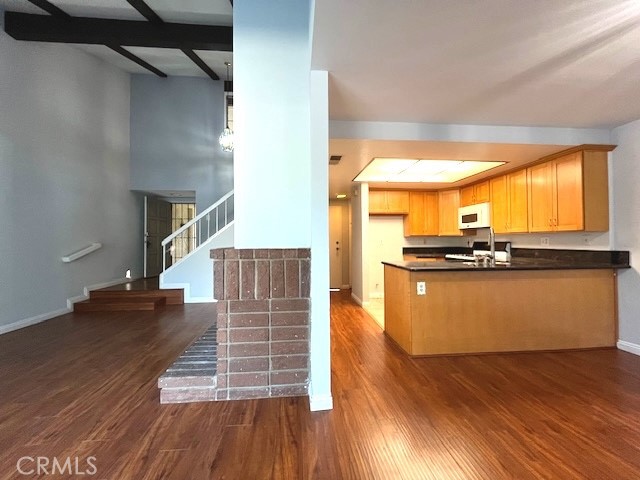 Detail Gallery Image 4 of 16 For 928 Whitewater Dr #97,  Fullerton,  CA 92833 - 2 Beds | 2/1 Baths