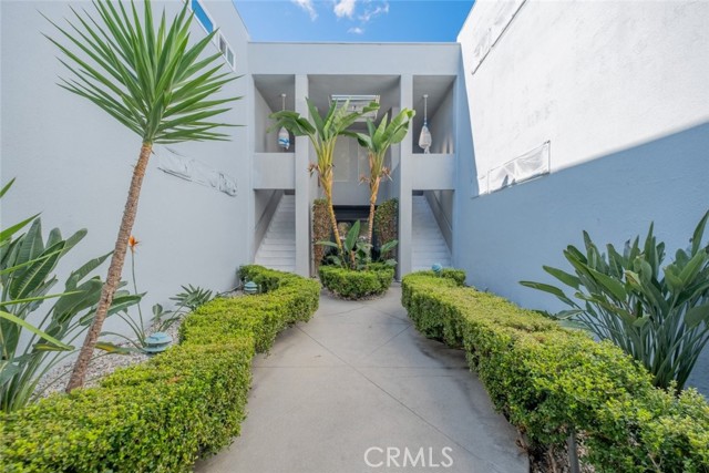 Detail Gallery Image 8 of 35 For 432 S Sierra Madre Bld #1,  Pasadena,  CA 91107 - 2 Beds | 2 Baths