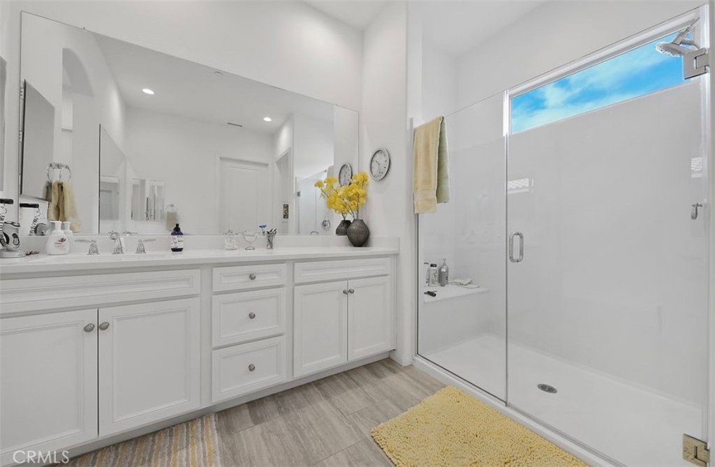 MLS #OC25201228 image #19