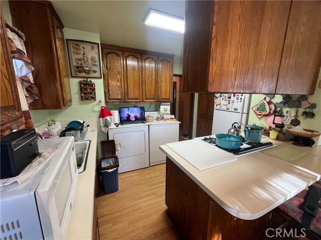 10842 Pine Street, Los Alamitos CA: https://media.crmls.org/medias/3018d822-3142-4b74-bd06-e10d73e1b288.jpg