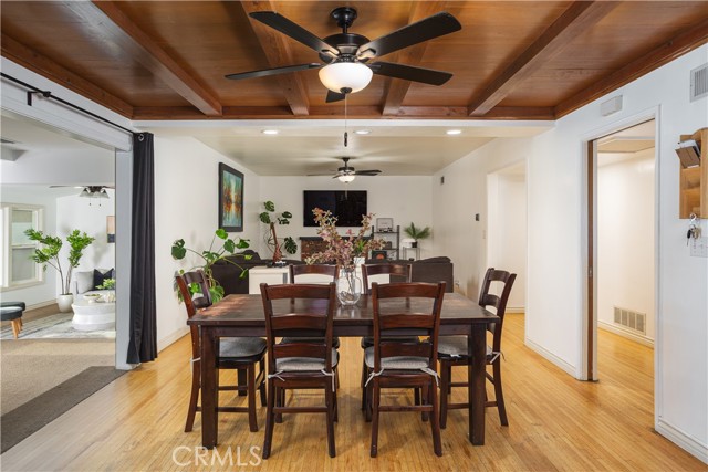 Detail Gallery Image 15 of 31 For 521 S Dustin Pl, Anaheim,  CA 92806 - 3 Beds | 2 Baths