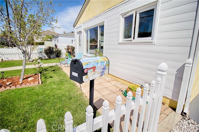 3402 Rindge Lane, Redondo Beach, California 90278, 3 Bedrooms Bedrooms, ,2 BathroomsBathrooms,Residential,Sold,Rindge,SB17059269