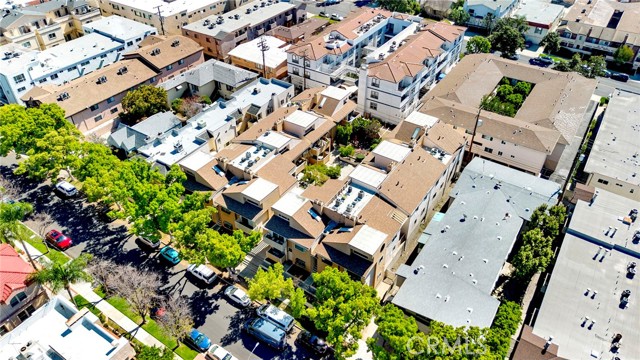 Detail Gallery Image 38 of 47 For 456 E San Jose Ave #B,  Burbank,  CA 91501 - 2 Beds | 2 Baths