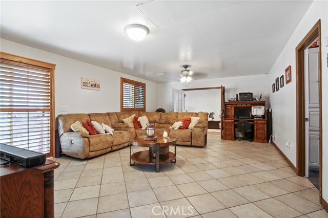 10301 Rhiems Road, Anaheim CA: https://media.crmls.org/medias/3019cc51-d42d-4b37-bd8b-41130c8d8936.jpg