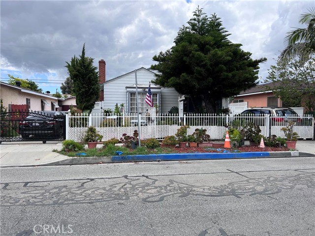 412 E Ellis Street, Long Beach, CA, 90805 412 E Ellis Street, Long Beach, CA, 90805