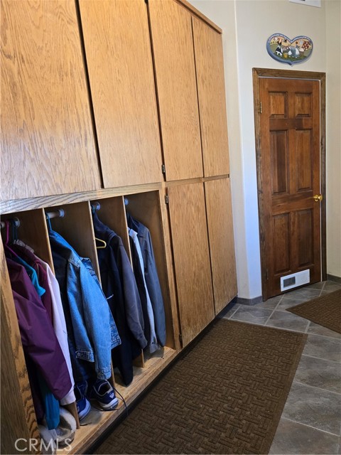 Detail Gallery Image 35 of 40 For 1014 Dusty Rd, Frazier Park,  CA 93225 - 5 Beds | 2/1 Baths