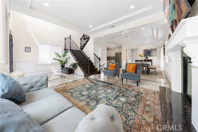 608 N Huntington Avenue, Monterey Park CA: https://media.crmls.org/medias/301b6900-eed9-4241-9416-2d44c0f0f299.jpg