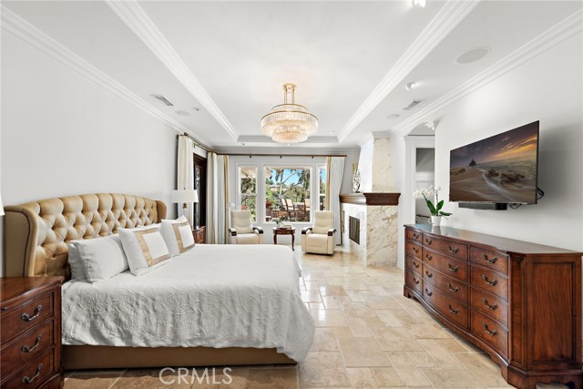 10 Corte Vizcaya, San Clemente CA: https://media.crmls.org/medias/301c09eb-37e6-418b-8760-27e0009dc424.jpg