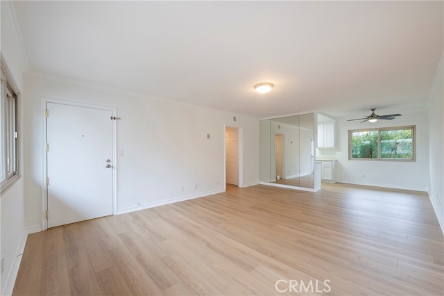 8710 Belford Avenue, Los Angeles CA: https://media.crmls.org/medias/301c1a51-c5cc-454d-b219-e28f62ee4e3f.jpg