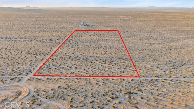 0 Drifting Sands Rd, Adelanto CA: https://media.crmls.org/medias/301c6afe-4e85-4545-81d7-22e99a1d7ac9.jpg
