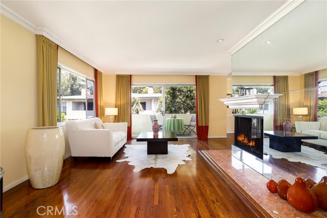 Detail Gallery Image 6 of 34 For 767 S Orange Grove Bld #3,  Pasadena,  CA 91105 - 3 Beds | 2/1 Baths
