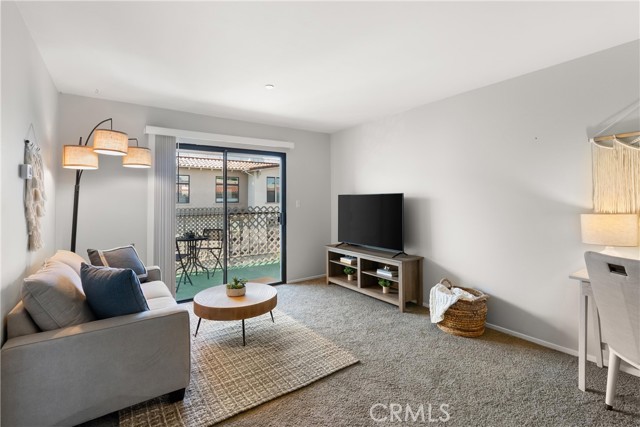 18900 Delaware Street, Huntington Beach CA: https://media.crmls.org/medias/301e3844-4a76-4037-b16f-222900202631.jpg