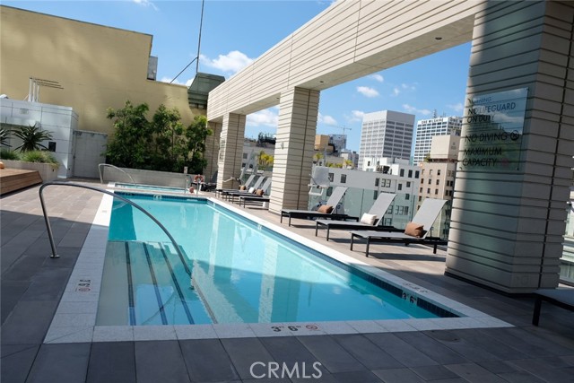 Detail Gallery Image 14 of 20 For 400 S Broadway #1012,  Los Angeles,  CA 90013 - 1 Beds | 1 Baths