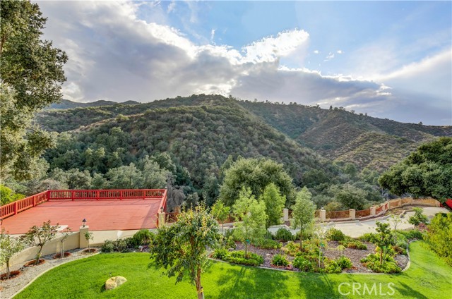 37170 Wildwood View Drive, Yucaipa, California 92399, 5 Bedrooms Bedrooms, ,5 BathroomsBathrooms,Residential,For Sale,37170 Wildwood View Drive,CREV23214451