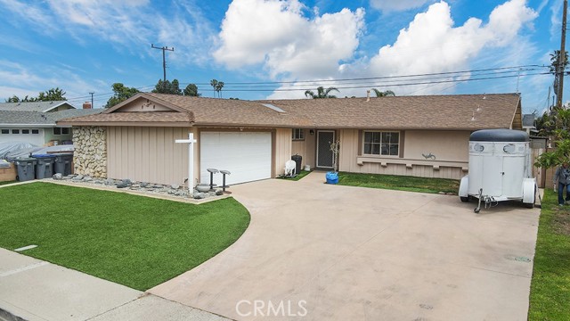 1341 Camellia Street photo 2