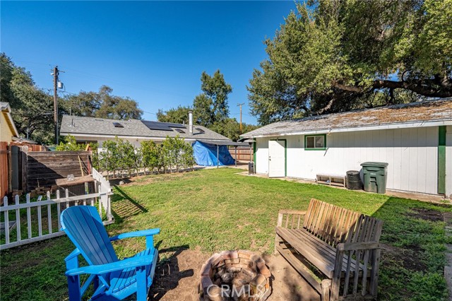 Detail Gallery Image 21 of 28 For 124 S Padre Juan Ave, Ojai,  CA 93023 - 2 Beds | 2 Baths