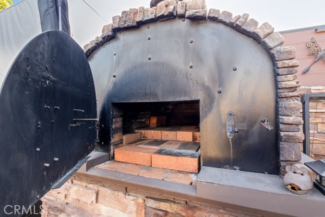 Detail Gallery Image 52 of 56 For 2425 Heather Ave, Long Beach,  CA 90815 - 3 Beds | 3 Baths