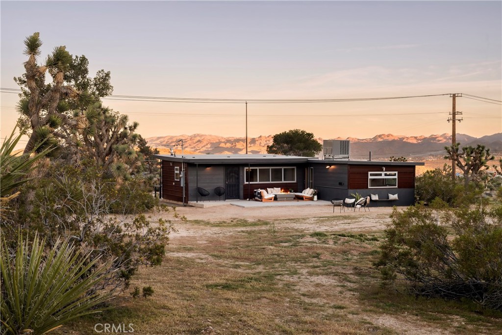 5376 Linda Lee Drive