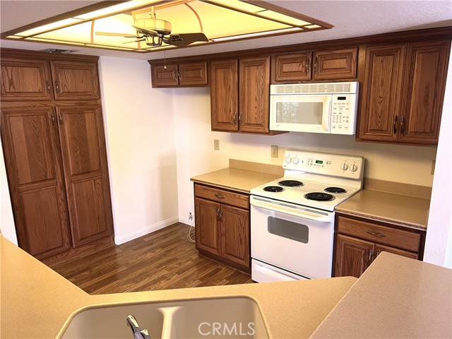 1716 Woodbrook Lane, Fallbrook, California 92028, 2 Bedrooms Bedrooms, ,2 BathroomsBathrooms,Residential rental,For Sale,Woodbrook Lane,OC24131421