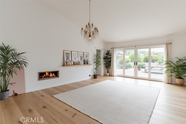 Detail Gallery Image 17 of 46 For 18337 Chatham Ln, Porter Ranch,  CA 91326 - 4 Beds | 2/1 Baths
