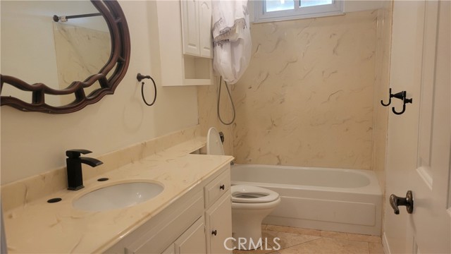 Detail Gallery Image 19 of 20 For 5035 via Donaldo, Yorba Linda,  CA 92886 - 4 Beds | 3 Baths