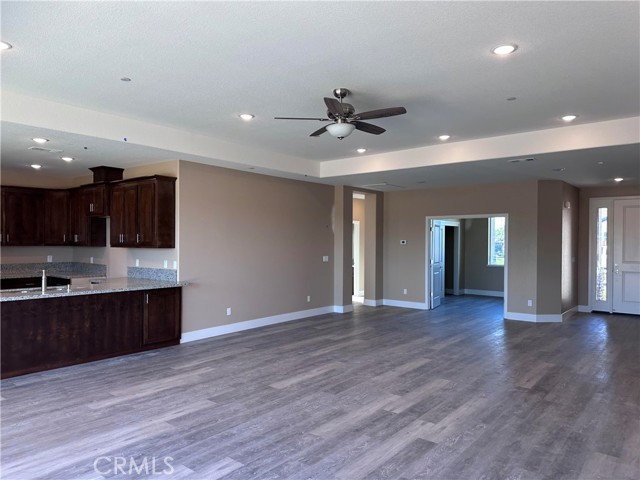 Detail Gallery Image 3 of 16 For 455 Joshua Ct, Atwater,  CA 95301 - 3 Beds | 2/1 Baths