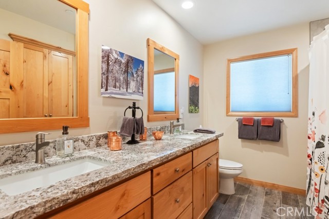 836 D Lane, Big Bear City CA: https://media.crmls.org/medias/302383cc-e80f-4c93-9c0f-44a5bc152d6f.jpg