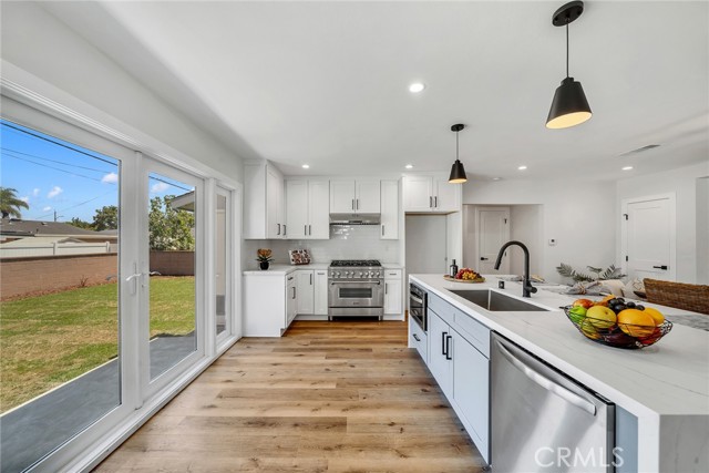 2725 Fisk Lane, Redondo Beach, California 90278, 4 Bedrooms Bedrooms, ,1 BathroomBathrooms,Residential,Sold,Fisk,PW22157941