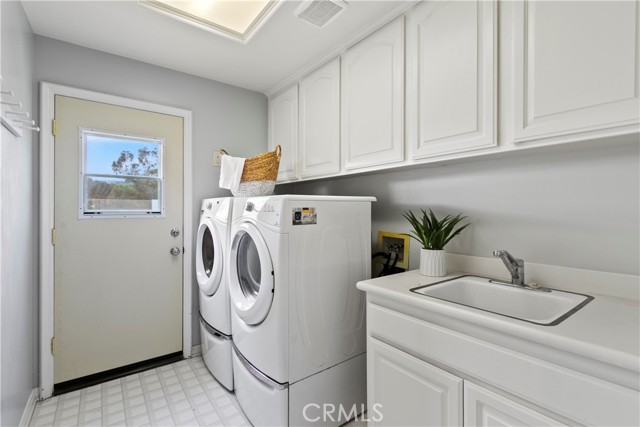 1 Pacifico, Laguna Niguel CA: https://media.crmls.org/medias/3023e6e7-cd8c-4faa-8d29-7935aca53490.jpg