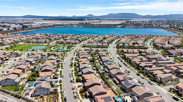 Detail Gallery Image 32 of 35 For 680 Platte Way, Oxnard,  CA 93036 - 4 Beds | 3 Baths