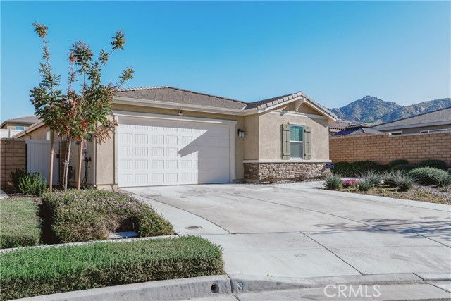 Detail Gallery Image 4 of 30 For 7552 Honeybell Ct, Riverside,  CA 92507 - 4 Beds | 2 Baths