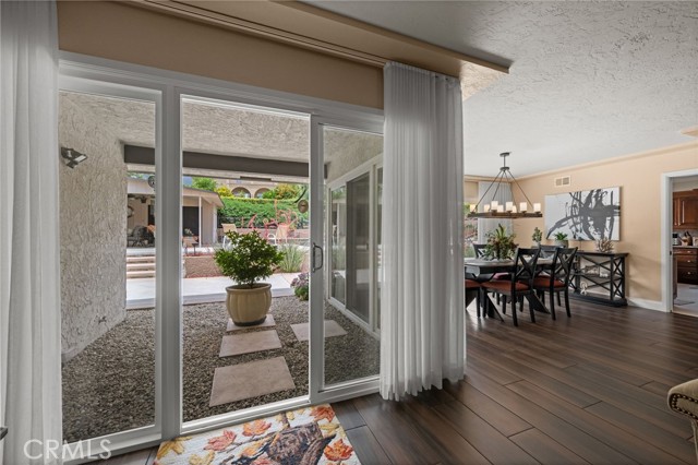 9430 Valley View Street, Rancho Cucamonga CA: https://media.crmls.org/medias/302713b1-8c0e-4b23-97f3-384a2fb708be.jpg