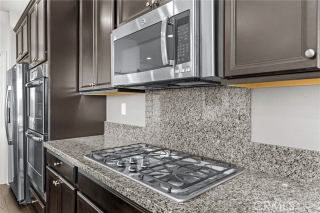 37629 Fiesta Flower Street, Murrieta CA: https://media.crmls.org/medias/30290f1a-8609-4b83-ad71-e7bcc202e7b8.jpg