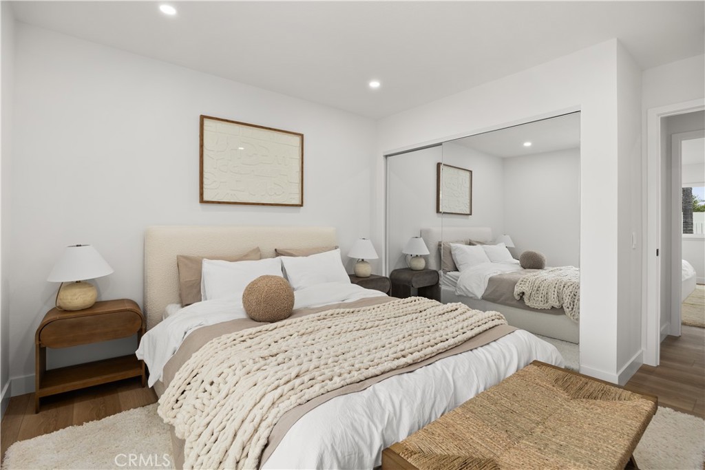 MLS #OC25274236 image #19