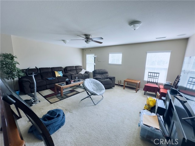 12393 Meritage Court, Rancho Cucamonga CA: https://media.crmls.org/medias/302a12a0-c923-42b7-8439-f6d682d9a5d3.jpg