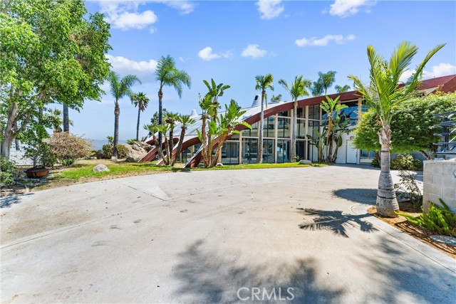 2360 Boulder Bluffs Court, Riverside CA: https://media.crmls.org/medias/302bab09-6c1a-4fde-808c-ced0b3ae0ba7.jpg