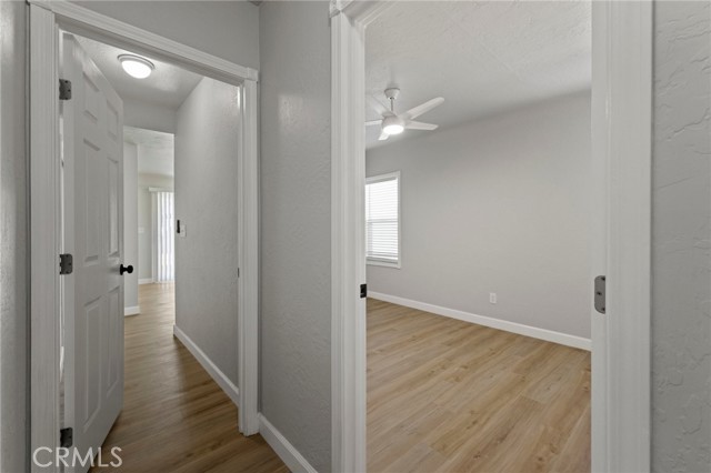 211 E Grangeville Boulevard, Hanford CA: https://media.crmls.org/medias/302c1b15-2992-4bcd-ad29-ac31bc2cc979.jpg