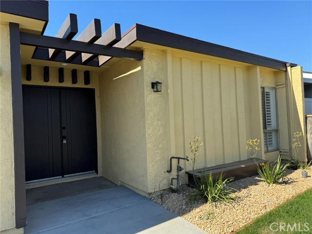 Detail Gallery Image 2 of 32 For 1207 Naples Ave, Placentia,  CA 92870 - 4 Beds | 2 Baths