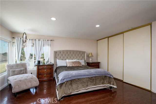 Detail Gallery Image 16 of 33 For 917 Brandywine Ln, Corona,  CA 92880 - 4 Beds | 2/1 Baths