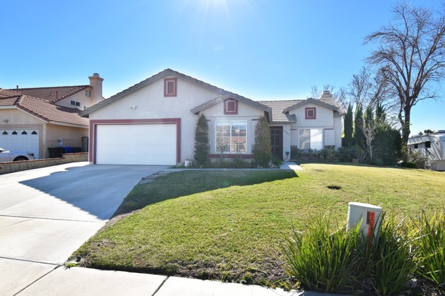 2661 W Dawnview Drive, Rialto, CA, 92377 2661 W Dawnview Drive, Rialto, CA, 92377