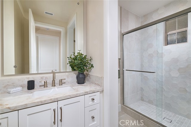 Detail Gallery Image 39 of 52 For 103 Oakstone, Irvine,  CA 92618 - 4 Beds | 3 Baths