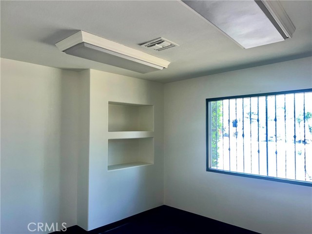 545 E California Street, Ontario, California 91761, ,Commercial Sale,For Sale,545 E California Street,CRCV24072441