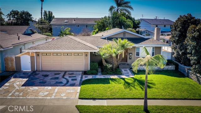 Image 2 for 9432 Mokihana Dr, Huntington Beach, CA 92646