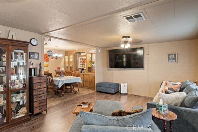 Detail Gallery Image 7 of 32 For 34111 Wildwood Canyon Rd #136,  Yucaipa,  CA 92399 - 2 Beds | 2 Baths