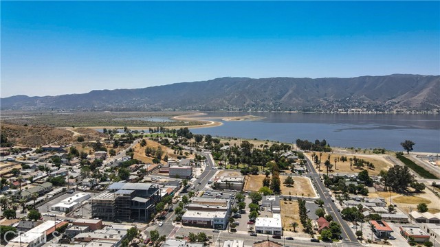 120 W Heald Avenue, Lake Elsinore CA: https://media.crmls.org/medias/3030cec1-a515-431e-873a-68d389a268a5.jpg