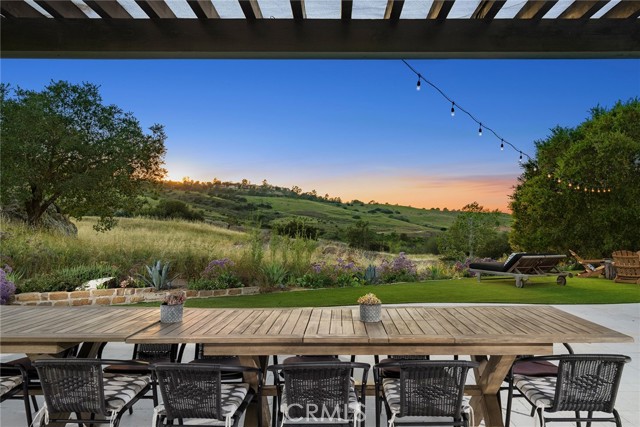 Detail Gallery Image 46 of 74 For 25 Golden Eagle, Irvine,  CA 92603 - 6 Beds | 6/1 Baths