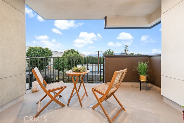 419 N Chandler Avenue, Monterey Park CA: https://media.crmls.org/medias/303141e6-5910-418c-bfff-e93cada5b37f.jpg