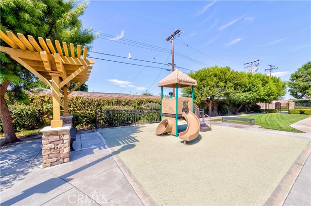 Listing Details for 42 Hampton Lane, Buena Park, CA 90620