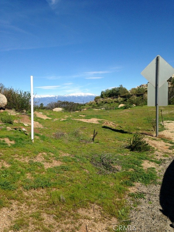 23685 Tapatia Road, Homeland CA: https://media.crmls.org/medias/3031bb44-b6b6-45f7-afcd-b7c019efcbc9.jpg