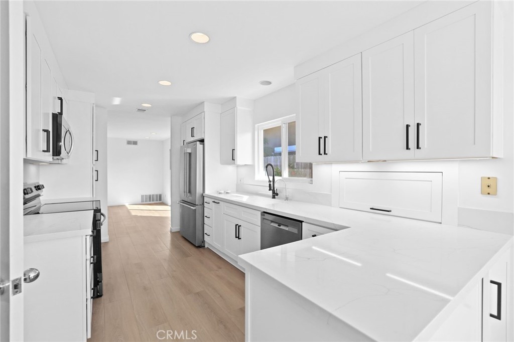 MLS #NP25258760 image #14